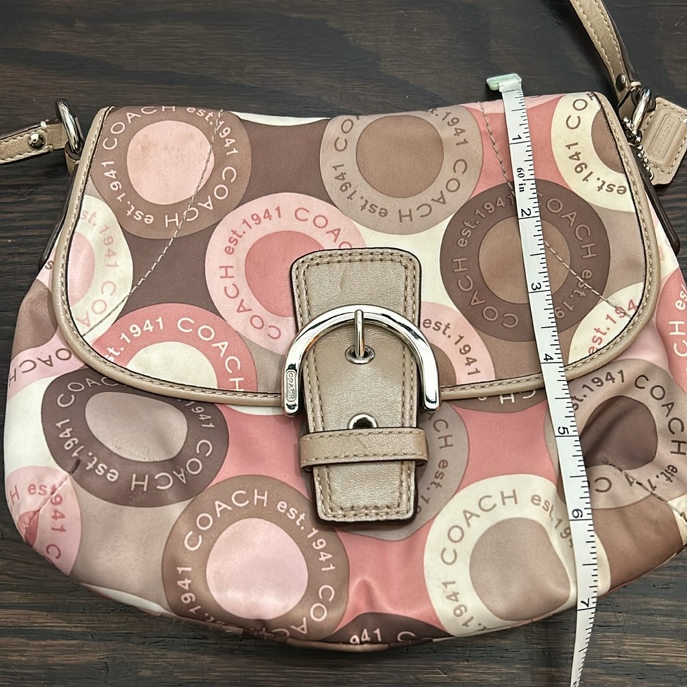 Coach Snaphead Soho Signature crossbody scarf print - Picture 13 of 14